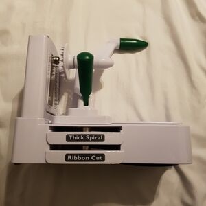 Vegetti Pro veggie cutter spiralizer